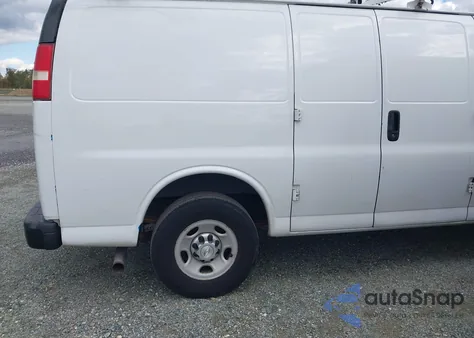 2015 Chevrolet Express 2500 Work Van from USA, damaged, VIN 1GCWGFCF9F1154640